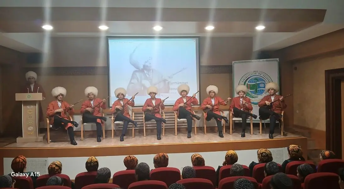 “Halypa-şägirtlik ýoly”