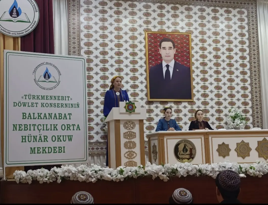 “Türkmenistan-dost-doganlyk mekany”