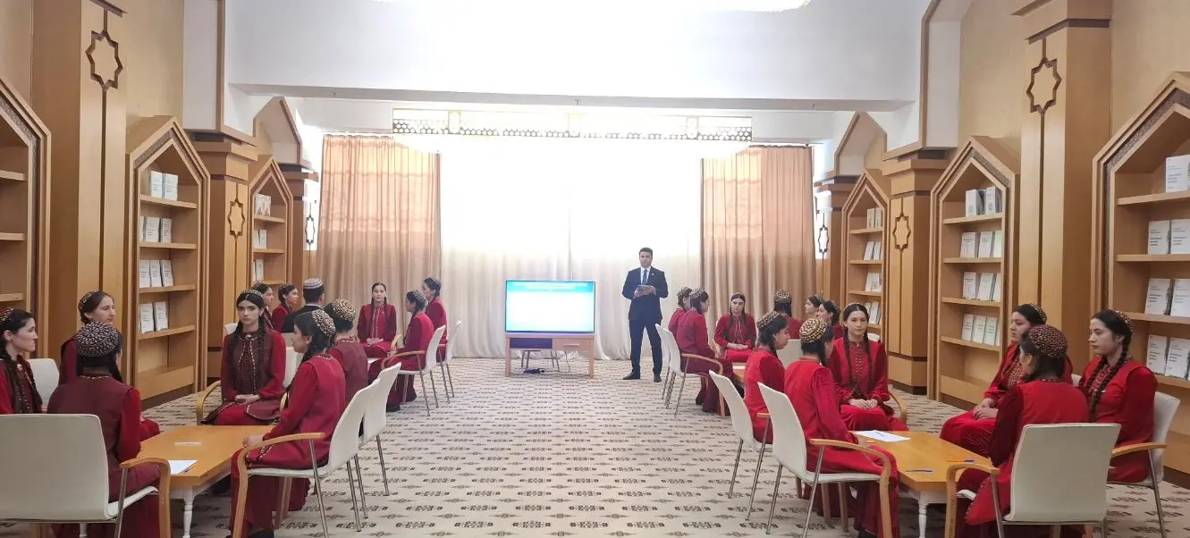 Bilim-bagtyň çyragy